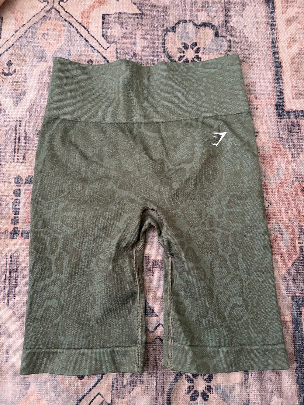 Gymshark Adapt Camo Seamless Biker Shorts Womens Green High Rise Workout